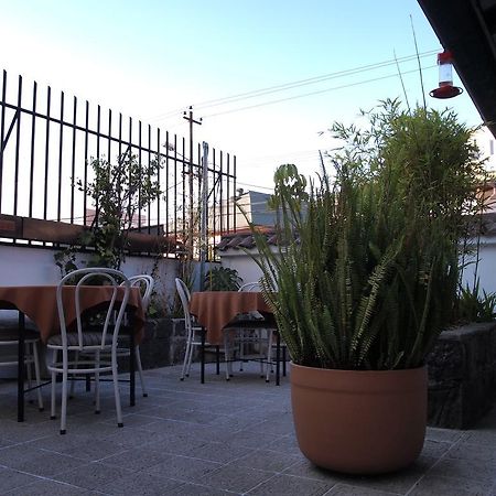 Hotel Fuente De Piedra I Quito Exterior foto